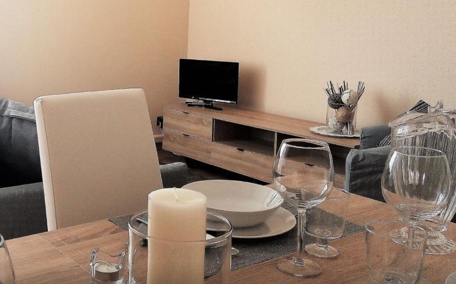 Lovely, Charming And Quiet Apartment In The Centre Air Conditioned And Free Private Garage كومو المظهر الخارجي الصورة