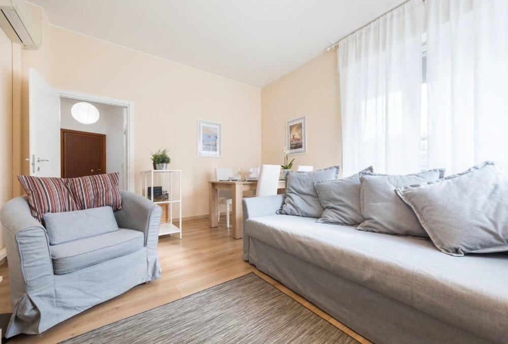Lovely, Charming And Quiet Apartment In The Centre Air Conditioned And Free Private Garage كومو المظهر الخارجي الصورة